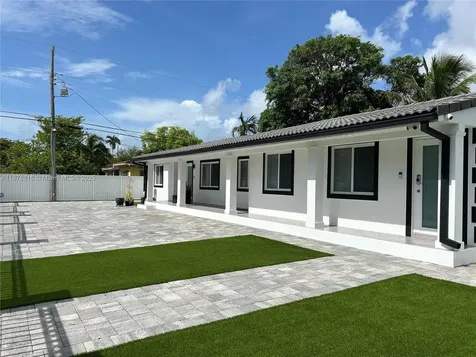 400 SW 47th Avenue Miami FL 33134