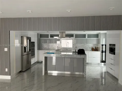 400 SW 47th Avenue Miami FL 33134