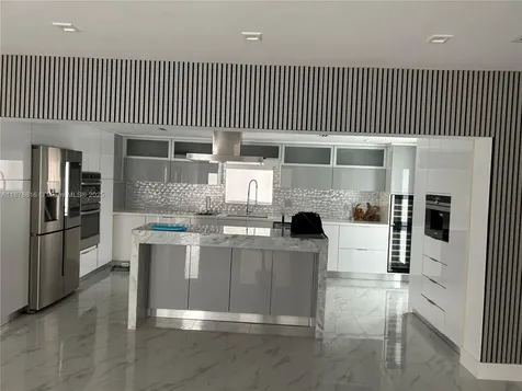 400 SW 47th Avenue Miami FL 33134