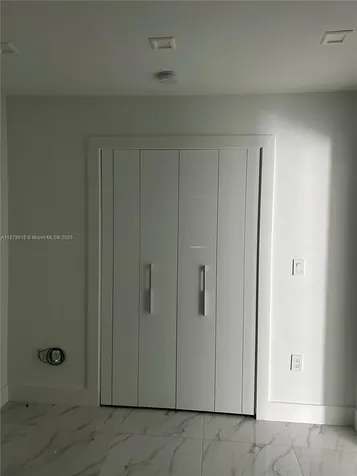 400 SW 47th Avenue Miami FL 33134