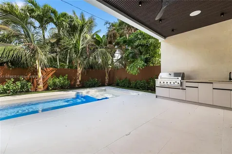 713 SE 6th Street Fort Lauderdale FL 33301