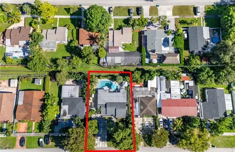 6849 SW 39th Street Miami FL 33155