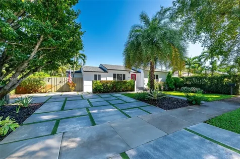 6849 SW 39th Street Miami FL 33155