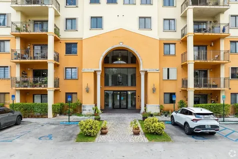 9340 Fontainebleau Boulevard Miami FL 33172