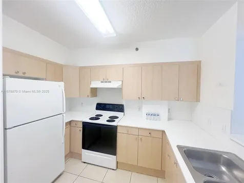 9340 Fontainebleau Boulevard Miami FL 33172