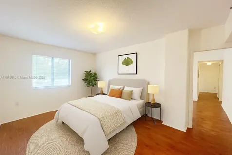 9340 Fontainebleau Boulevard Miami FL 33172