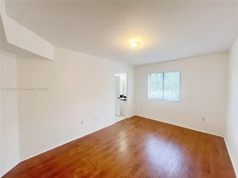 9340 Fontainebleau Boulevard Miami FL 33172