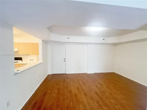 9340 Fontainebleau Boulevard Miami FL 33172