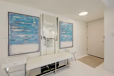 Hallandale Beach FL 33009