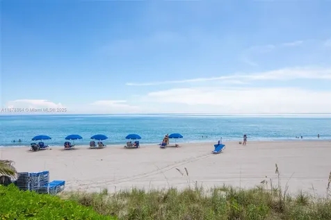 Hallandale Beach FL 33009