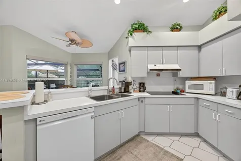 8091 SW 188th Street Cutler Bay FL 33157