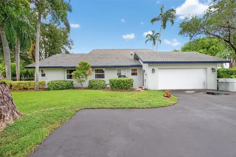 8091 SW 188th Street Cutler Bay FL 33157