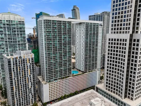 55 SE 6th Street Miami FL 33131
