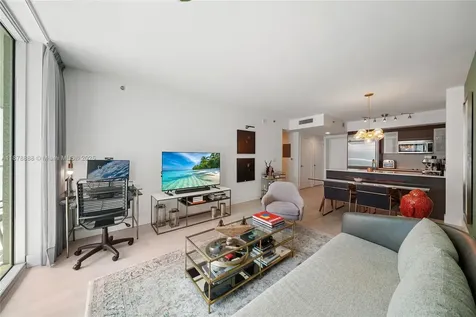 55 SE 6th Street Miami FL 33131