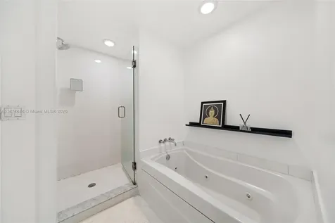 55 SE 6th Street Miami FL 33131