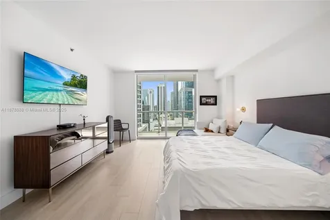55 SE 6th Street Miami FL 33131