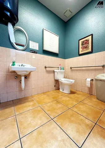 4960 NW 165th Street Miami Gardens FL 33014