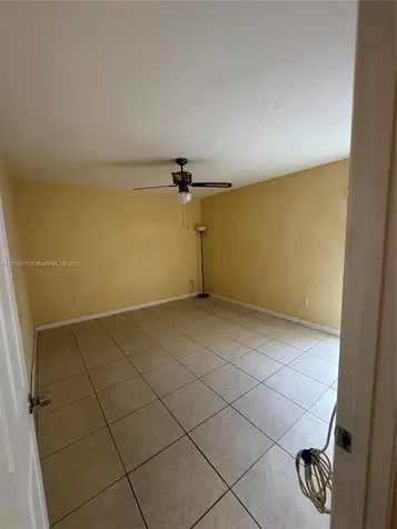 10353 N Kendall Drive Miami FL 33176