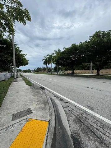 10353 N Kendall Drive Miami FL 33176