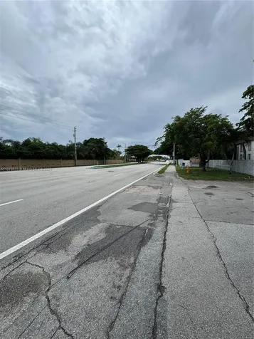 10353 N Kendall Drive Miami FL 33176