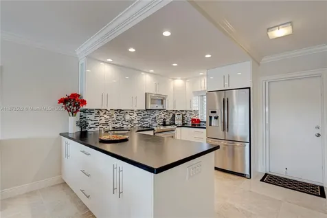 410 N Federal Highway Deerfield Beach FL 33441