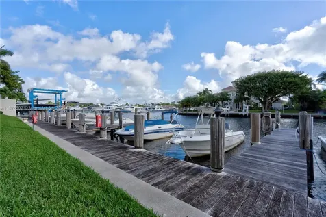 410 N Federal Highway Deerfield Beach FL 33441