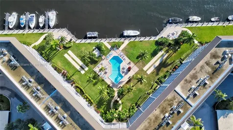 410 N Federal Highway Deerfield Beach FL 33441
