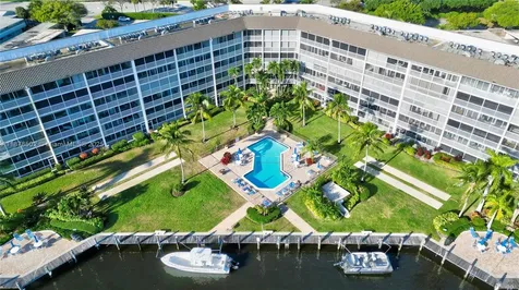 410 N Federal Highway Deerfield Beach FL 33441