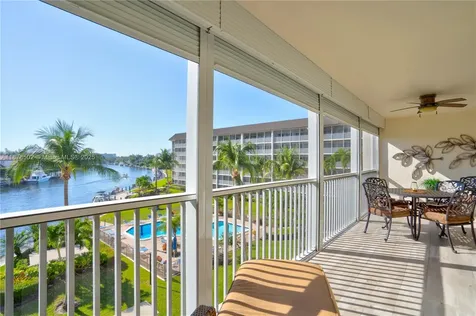 410 N Federal Highway Deerfield Beach FL 33441