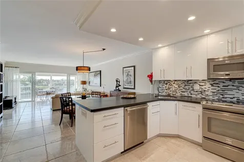 410 N Federal Highway Deerfield Beach FL 33441