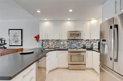 410 N Federal Highway Deerfield Beach FL 33441