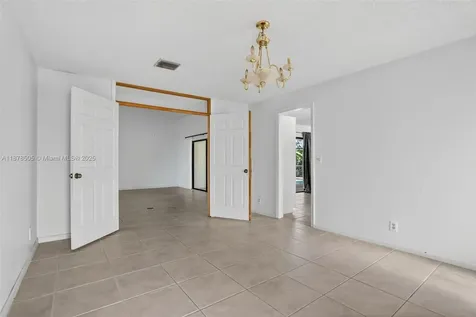 8419 NW 55th Court Coral Springs FL 33067