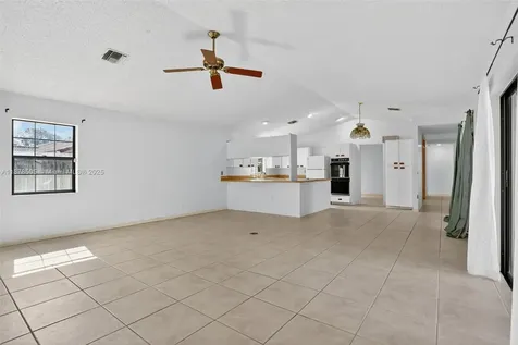 8419 NW 55th Court Coral Springs FL 33067