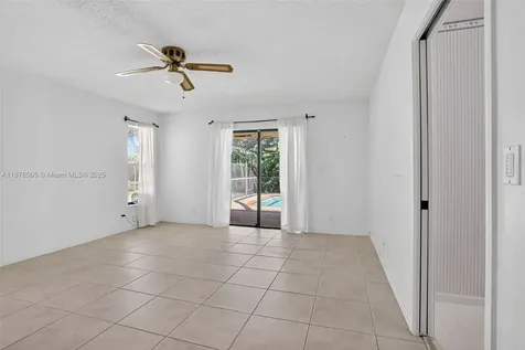 8419 NW 55th Court Coral Springs FL 33067