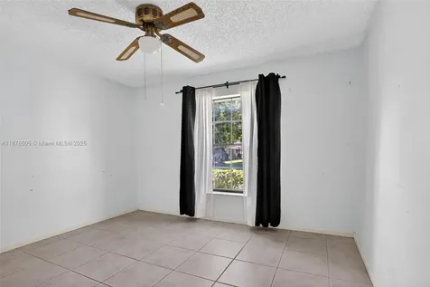8419 NW 55th Court Coral Springs FL 33067
