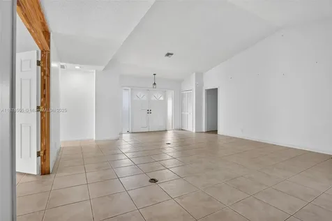 8419 NW 55th Court Coral Springs FL 33067