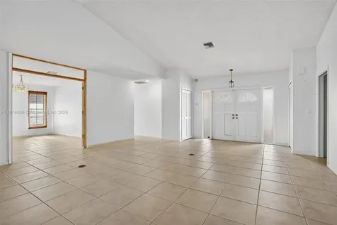 8419 NW 55th Court Coral Springs FL 33067