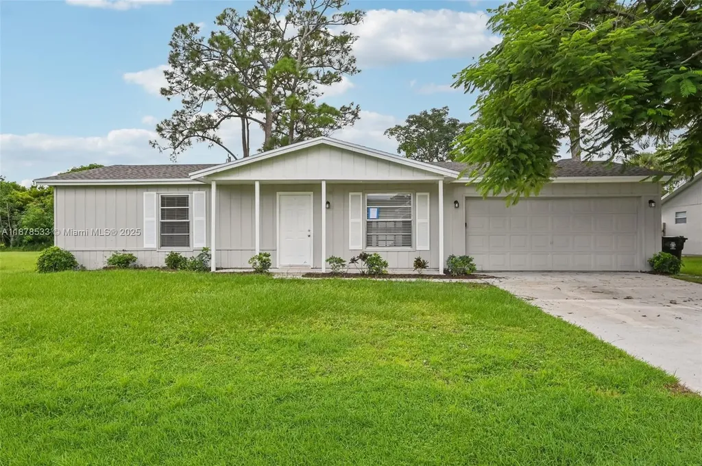 412 NW Cornell Avenue Port St. Lucie FL 34983