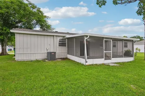 412 NW Cornell Avenue Port St. Lucie FL 34983