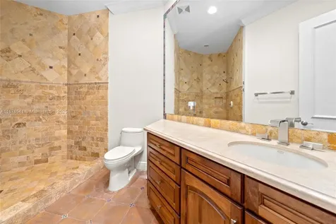 2770 NE 23rd Street Pompano Beach FL 33062