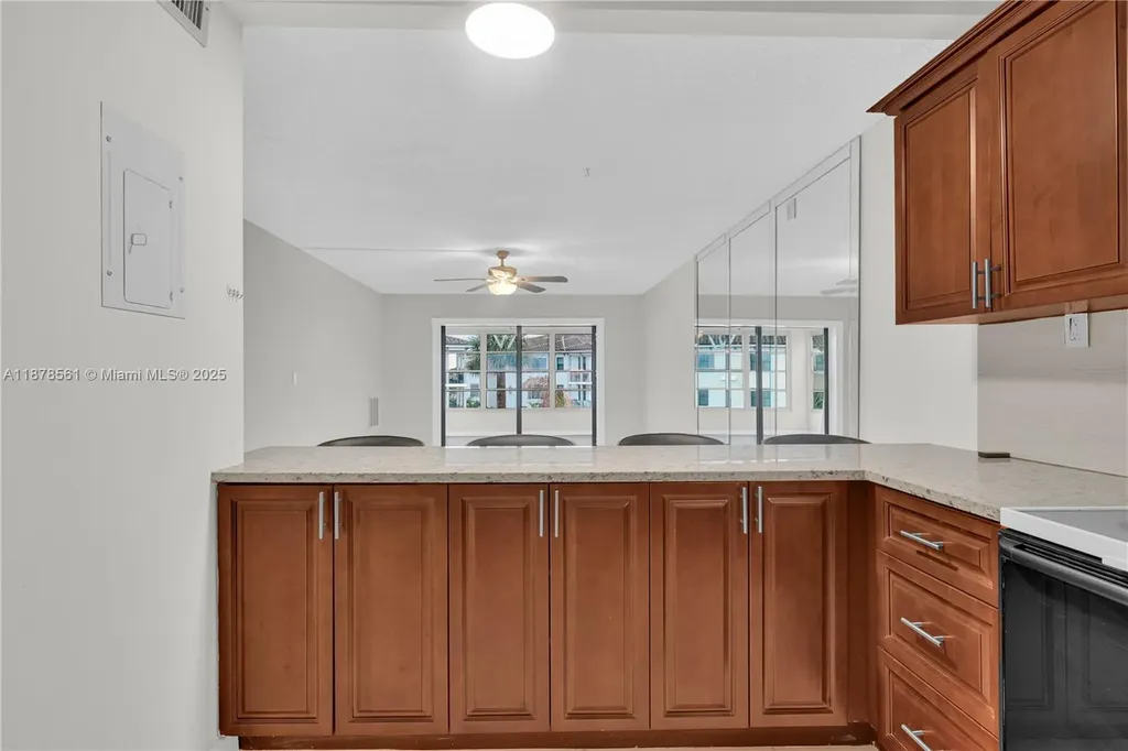 9355 SW 8th Street Boca Raton FL 33428
