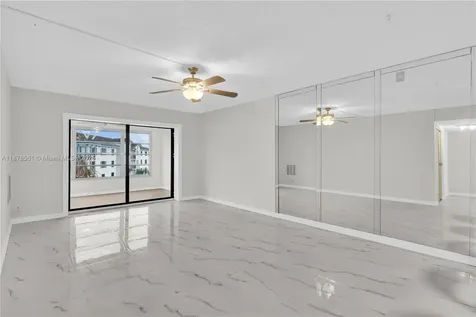 9355 SW 8th Street Boca Raton FL 33428