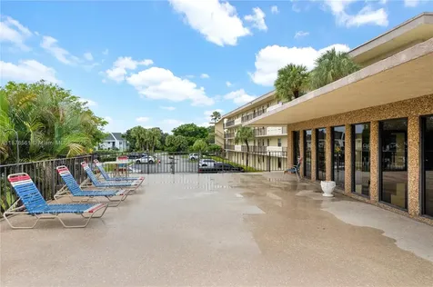9355 SW 8th Street Boca Raton FL 33428