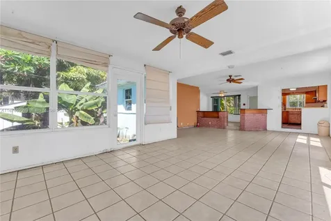 1146 Polk Street Hollywood FL 33019