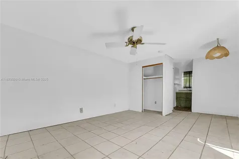 1146 Polk Street Hollywood FL 33019