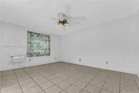 1146 Polk Street Hollywood FL 33019