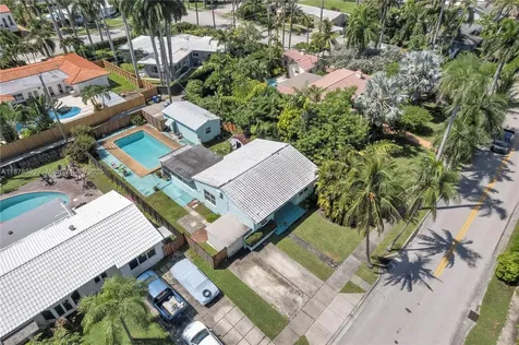 1146 Polk Street Hollywood FL 33019