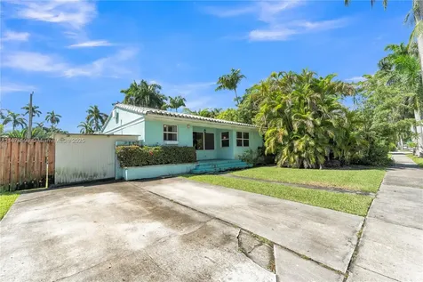 1146 Polk Street Hollywood FL 33019