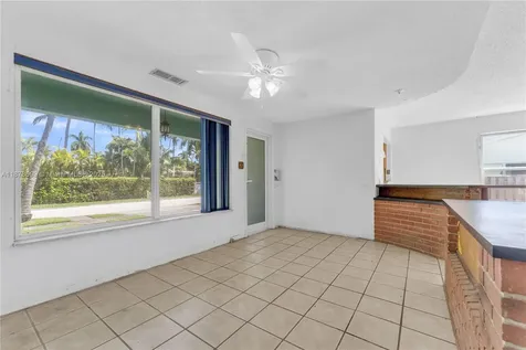 1146 Polk Street Hollywood FL 33019