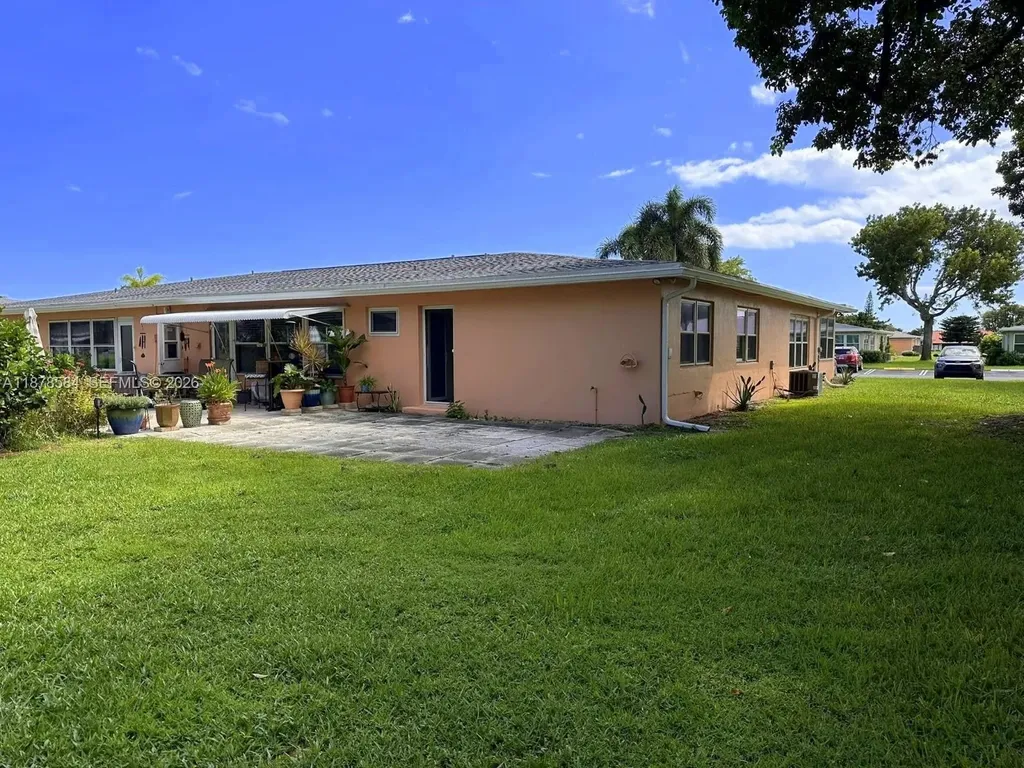 285 N High Point Boulevard Boynton Beach FL 33435